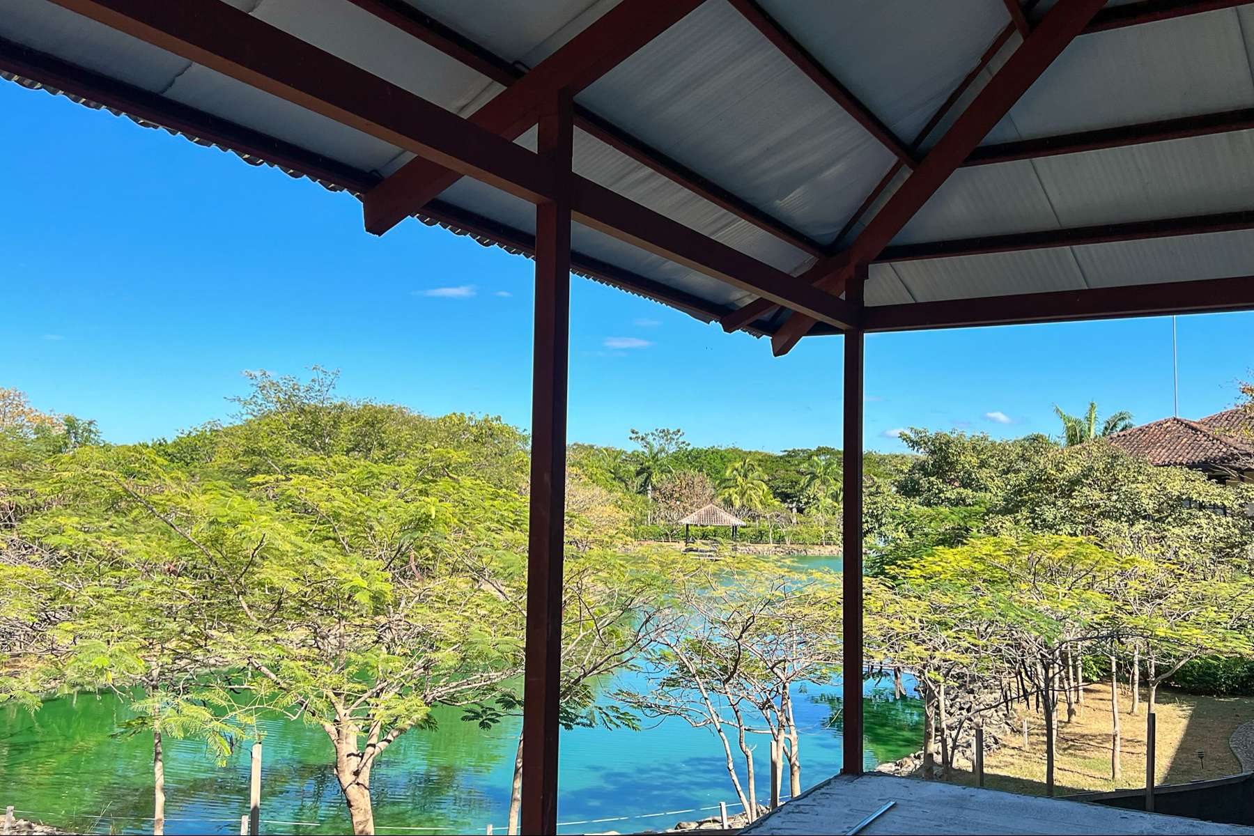 Real Palm by the Lake Villa in Hacienda Pinilla