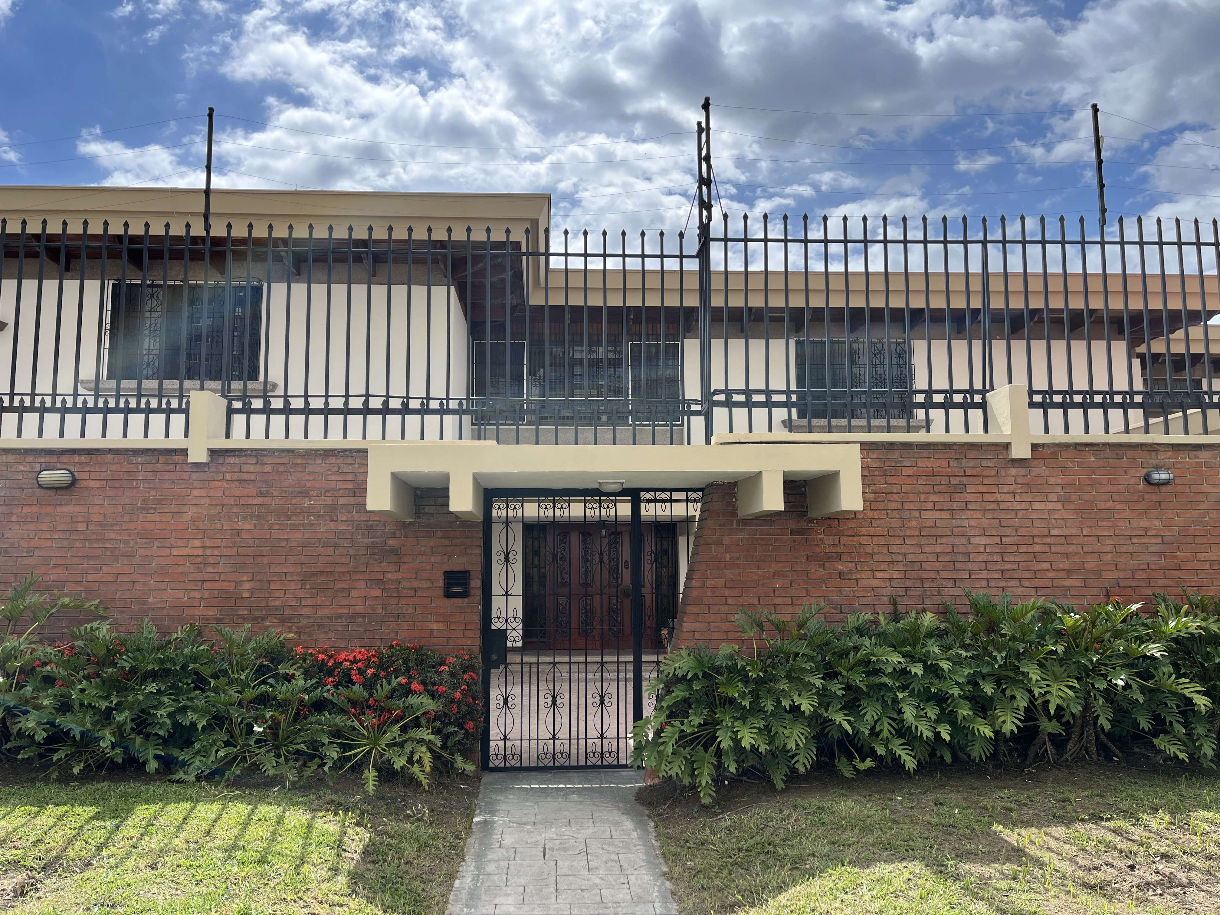 Casa los Arcos