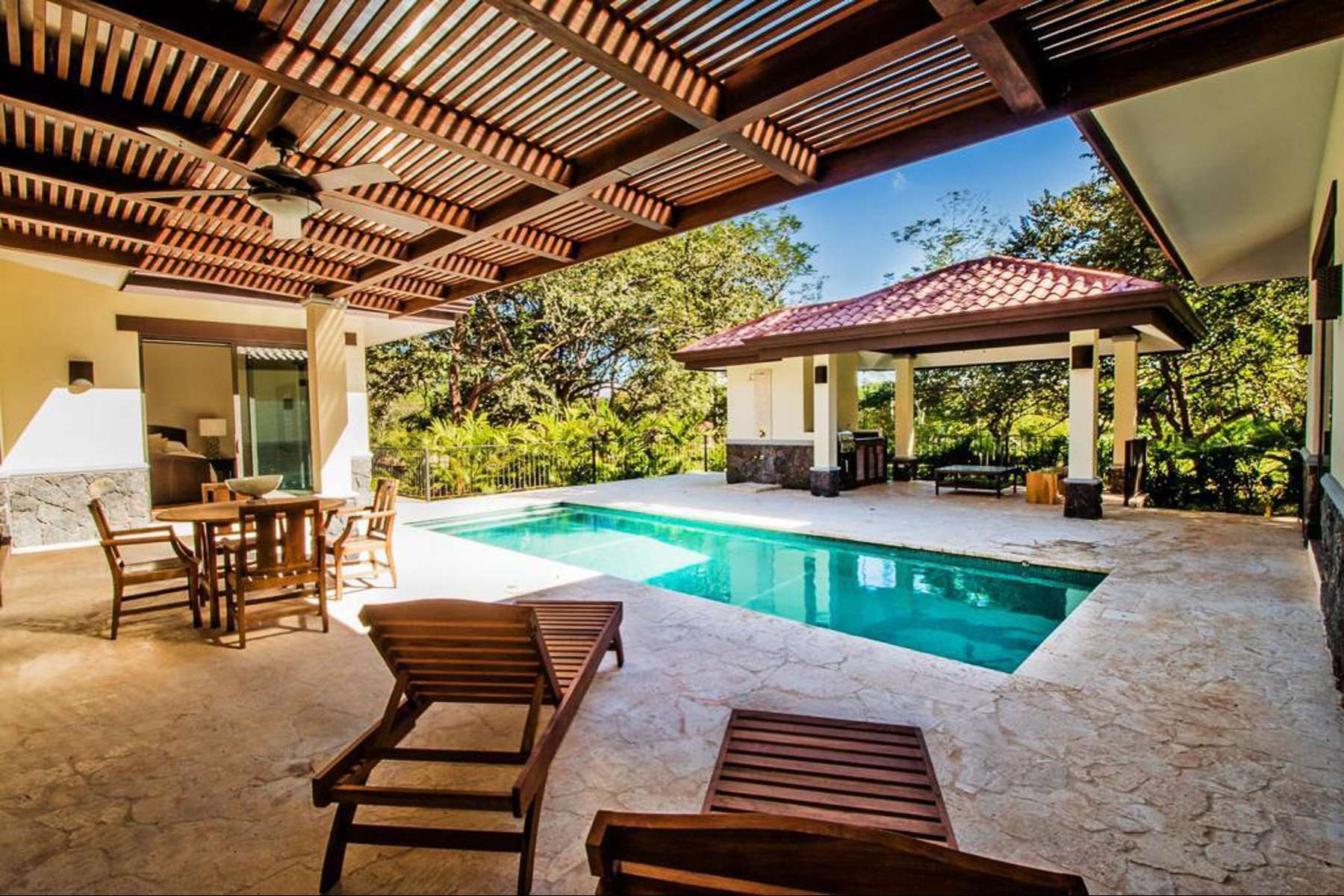 Casa Brisas del Mar