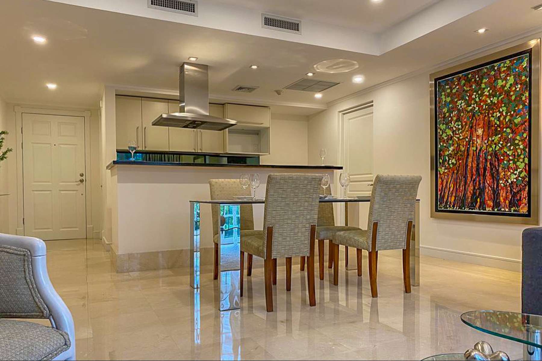 Magnific Two Bedroom Apartment in el Cortijo