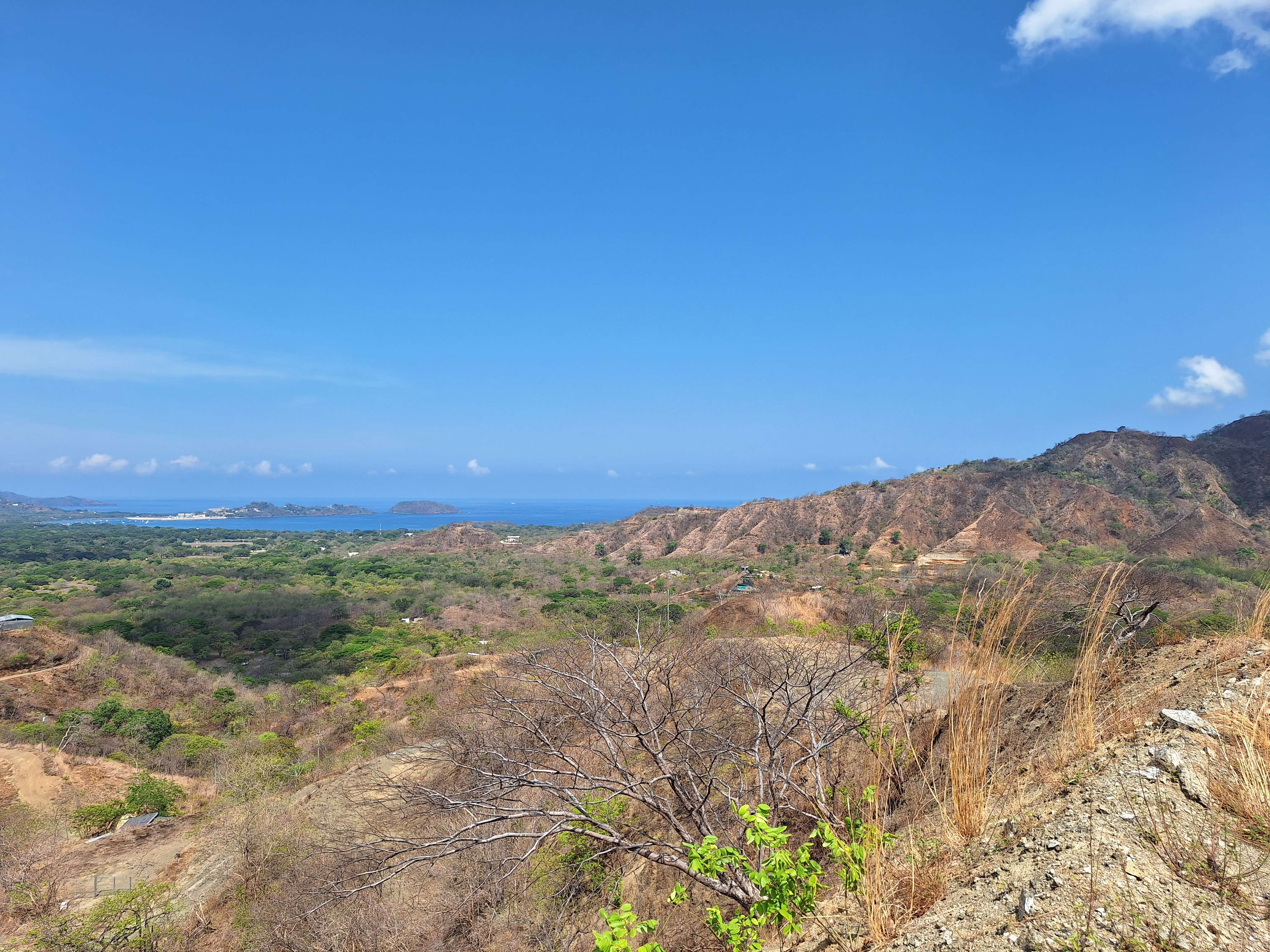 100ha+ development property behind Flamingo