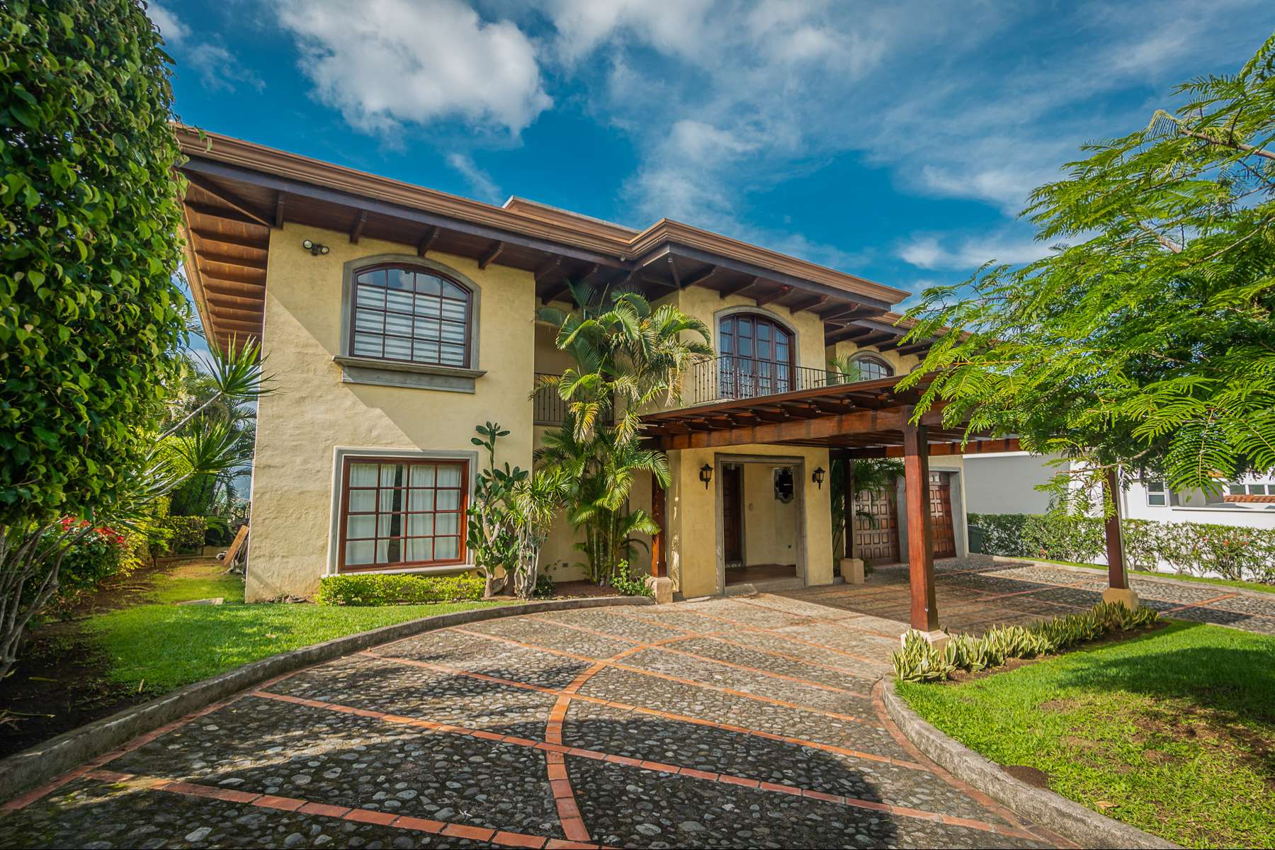 Villa Real Luxury Residence