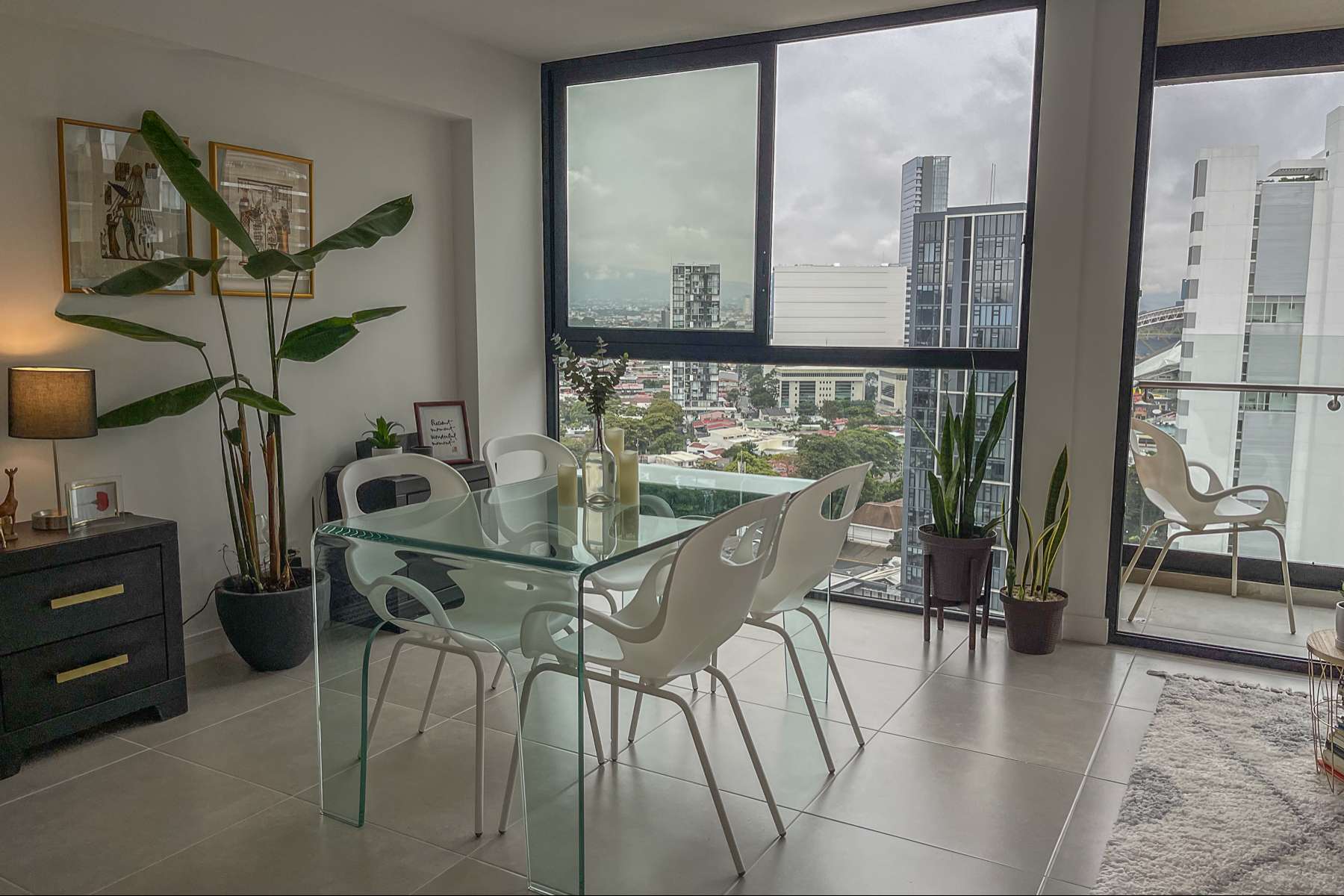 Alquiler de apartamento en Rohrmoser: confort funcional y bienestar vertical (ref : 220)