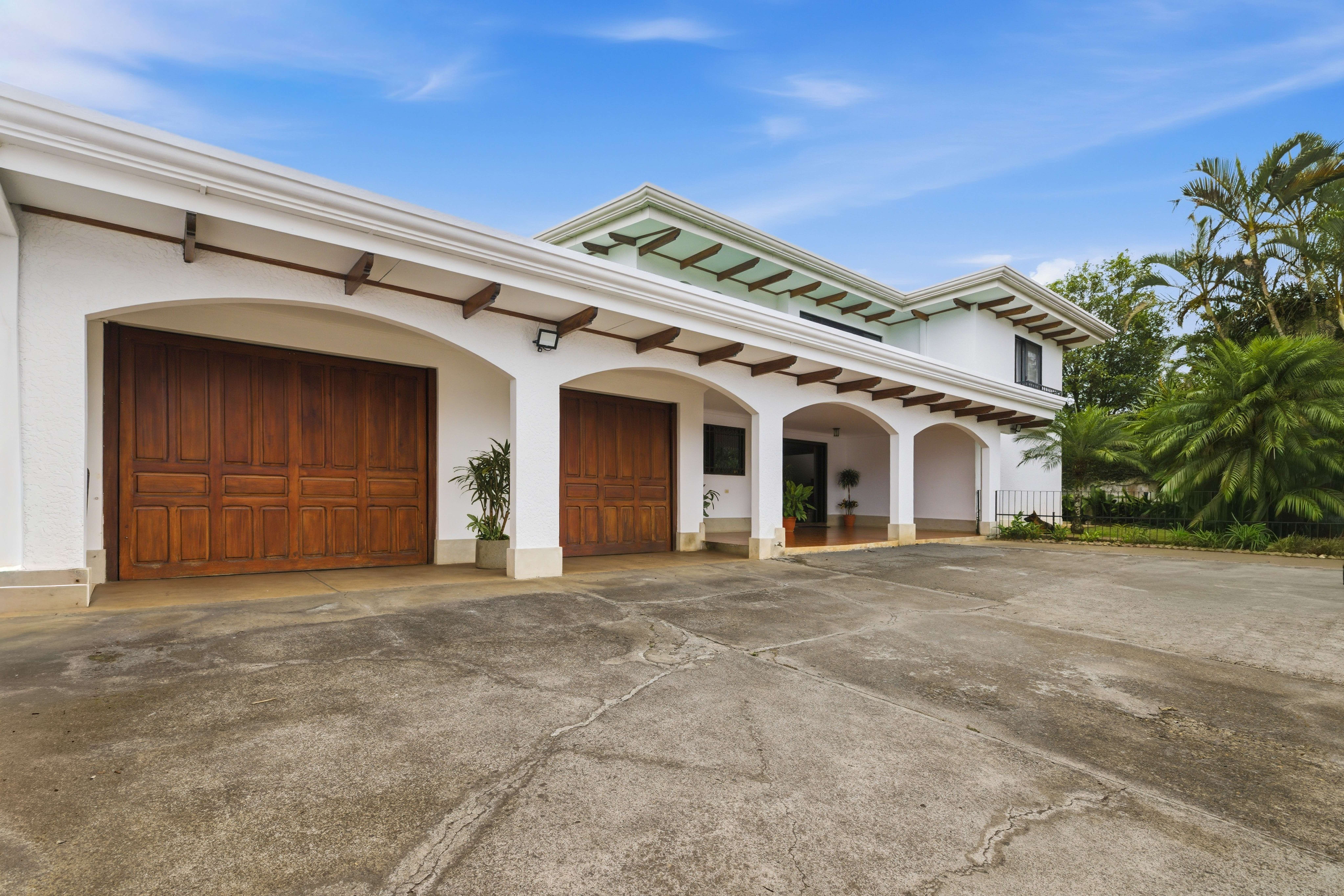 Lomas de Ayarco Garden Home